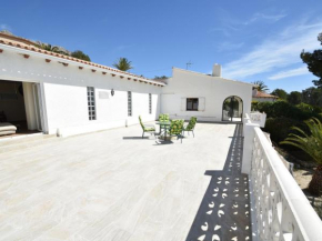 Spacious detached villa on the Costa Blanca with heated pool and beautiful view